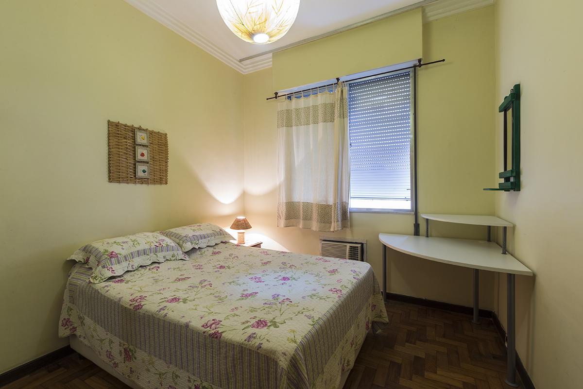 Apartamento No Leme